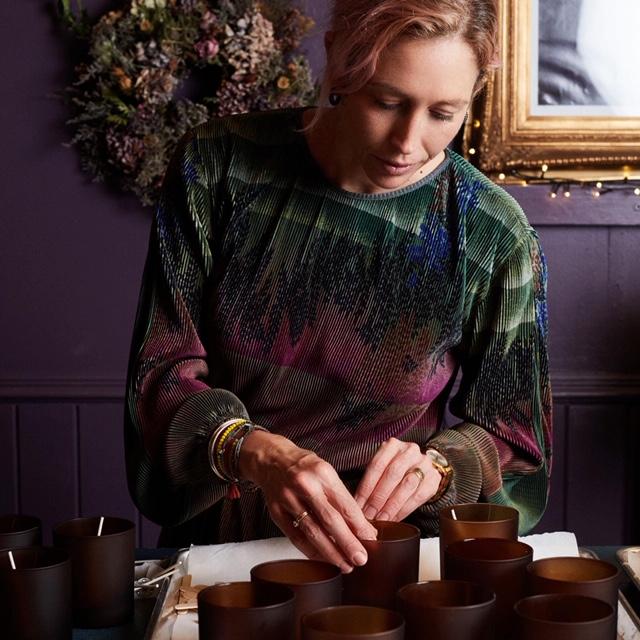 purple background doing the candle glass and preparing for candles